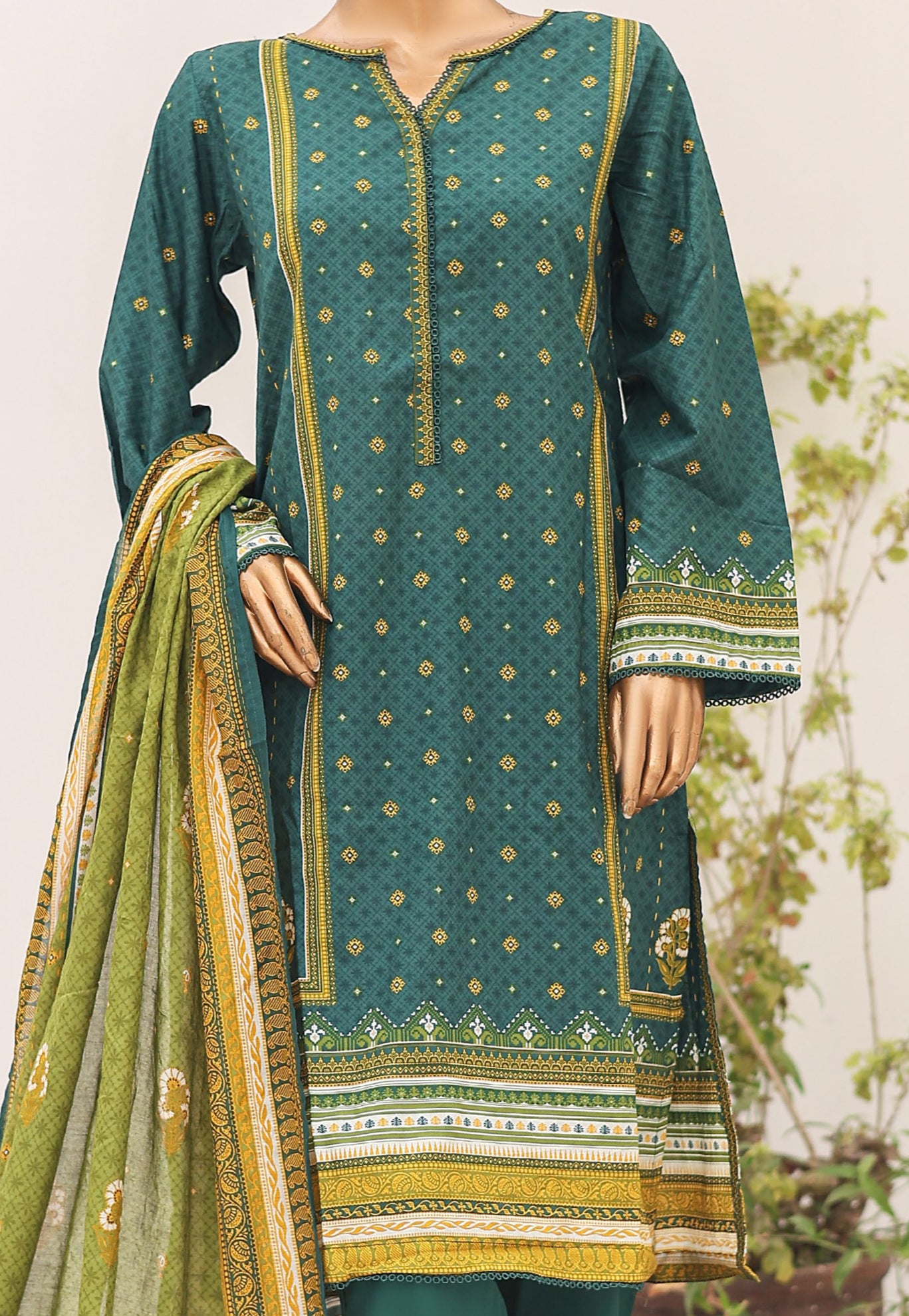 3 Piece Printed Lawn Suit-STPLS005